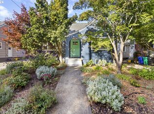 4741 NE Couch St, Portland, OR 97213