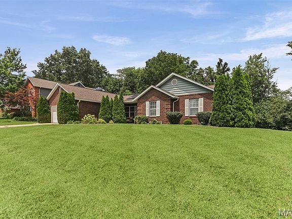 2nd image of 1334 Pepperidge Dr