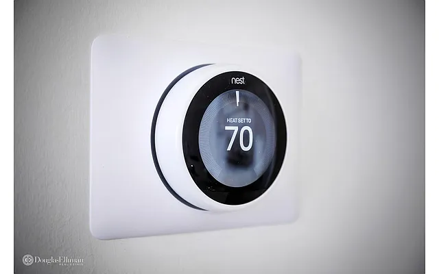 Sold by Douglas Elliman | media 18