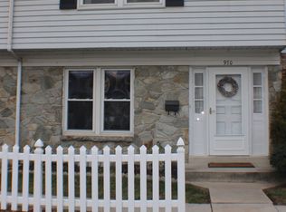 970 E Maple St #U-0015, Palmyra, PA 17078