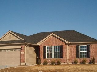 3091 Paradise Cir, Newburgh, IN 47630