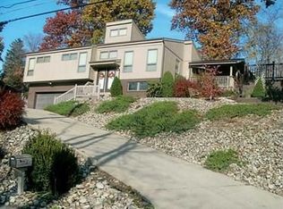 12 Burnside Rd, Canonsburg, PA 15317
