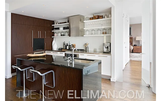 Sold by Douglas Elliman | media 22
