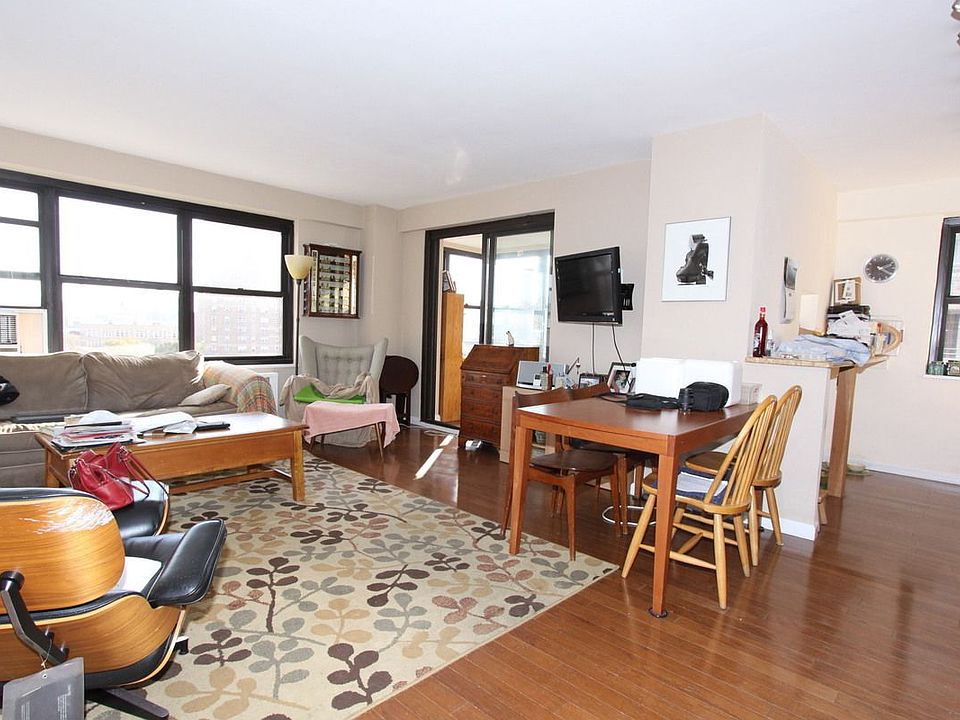 1st image of 268 E Broadway APT A906