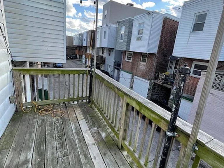 3000 S 16th St — Photo 13