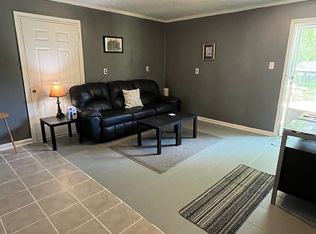 1836 Yule Pines Ln, Hartsville, SC 29550