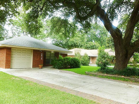 4th image of 4414 Lido Ln