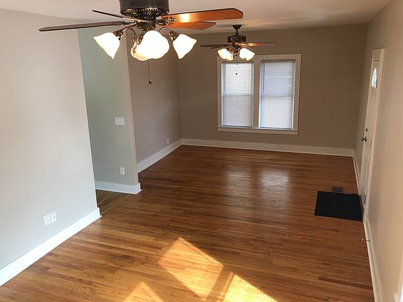 4th image of 2063 Allene Ave