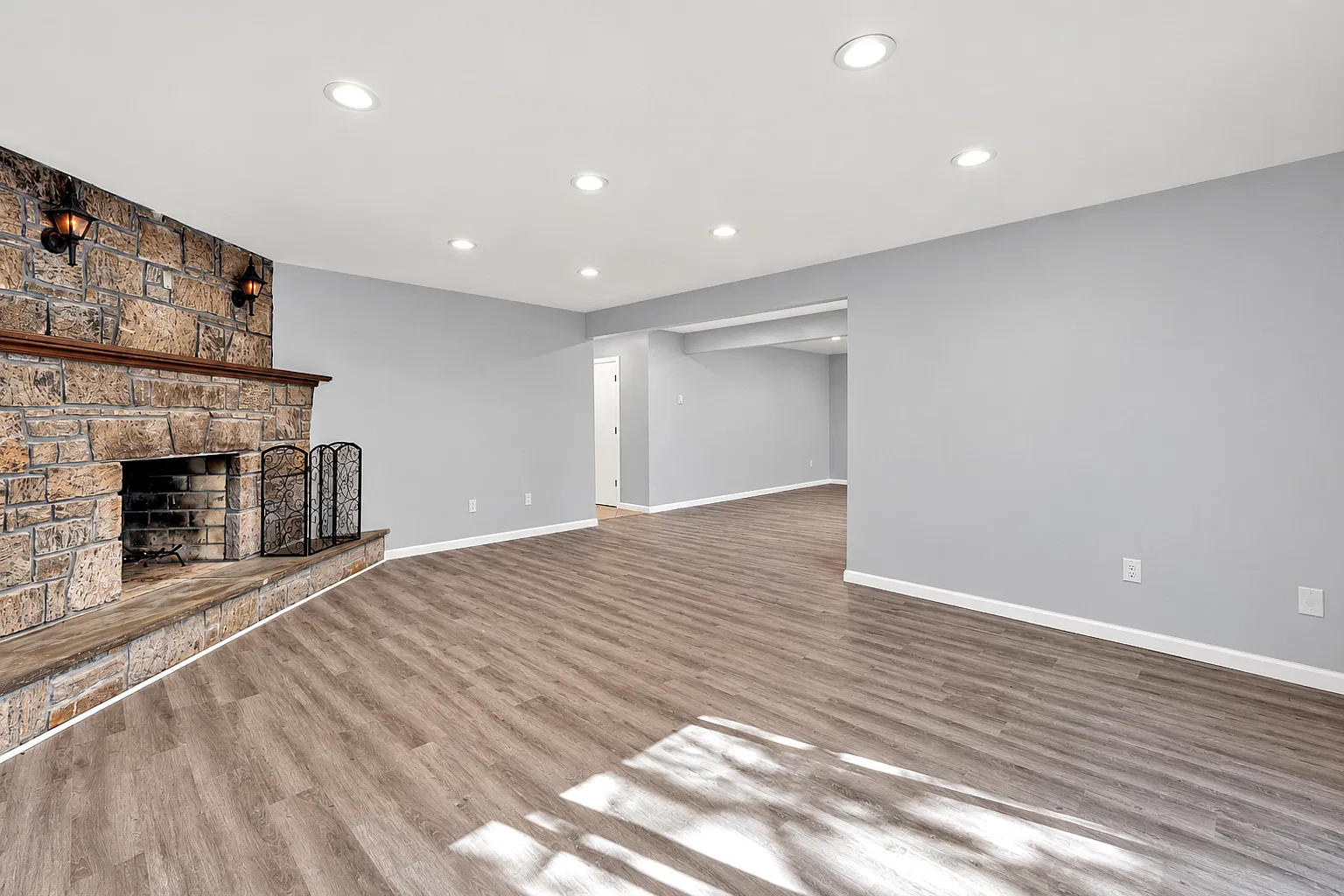 4 bed, $5,500 — Photo 3
