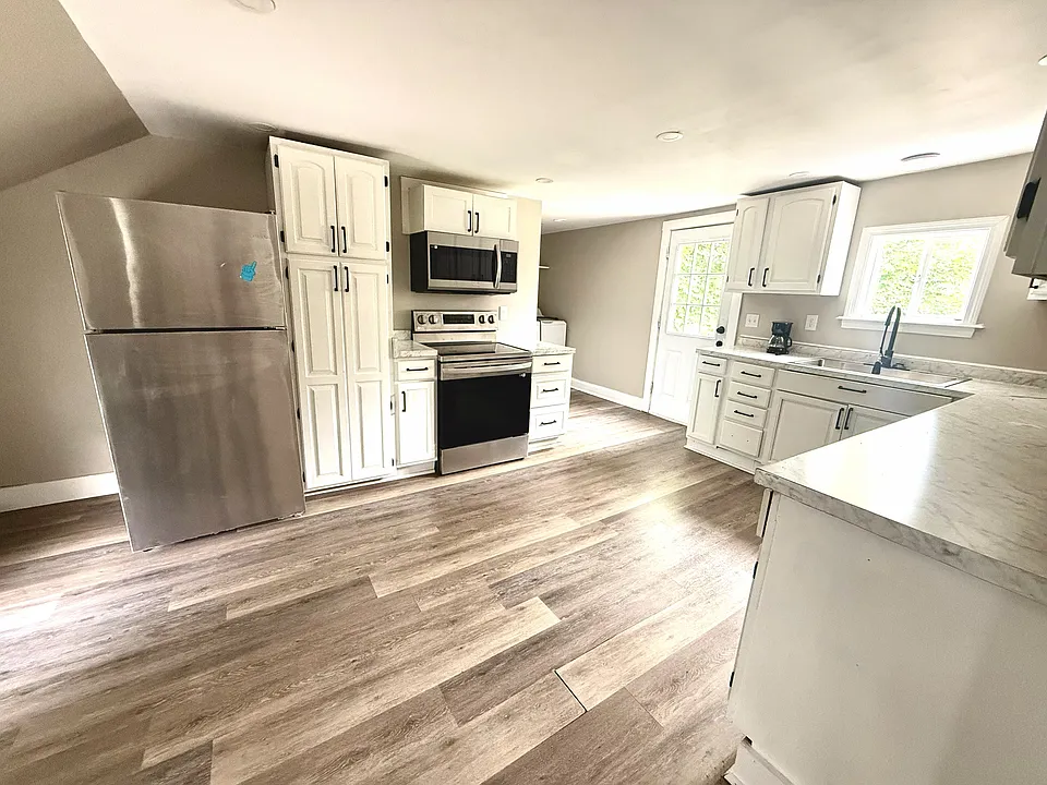 20 Brown St #2