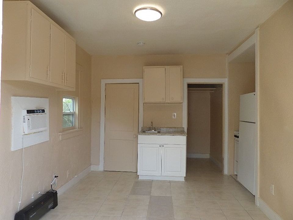 1st image of 317 N Highland Ave APT A