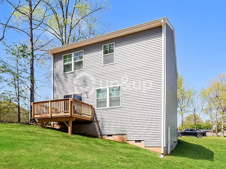 117 Teak Dr — Photo 10