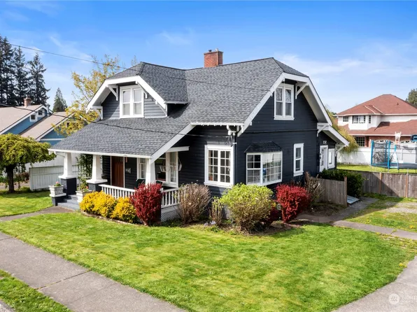 1513 Rainer Street, Sumner, WA 98390