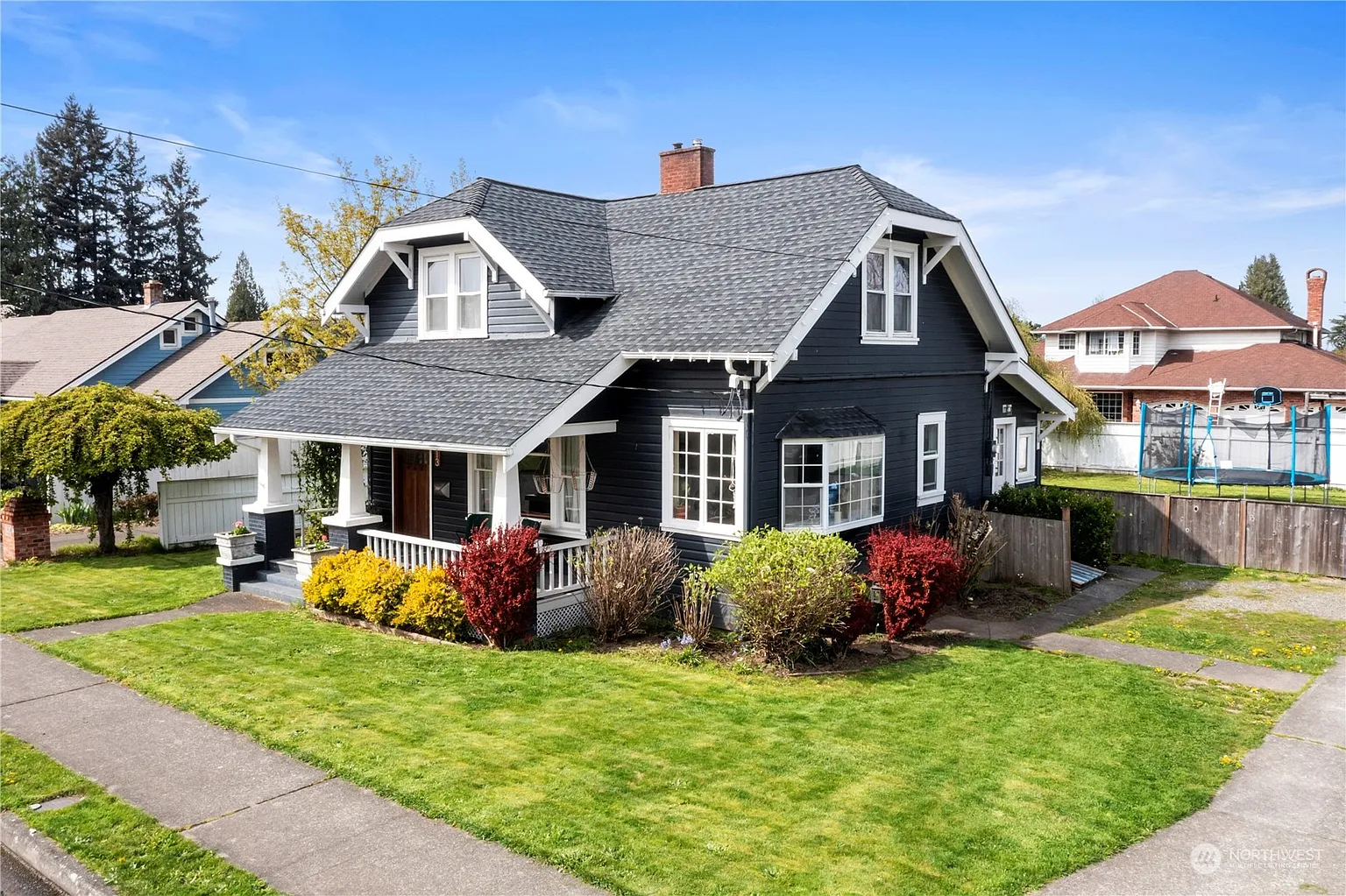 1513 Rainer Street photo 1