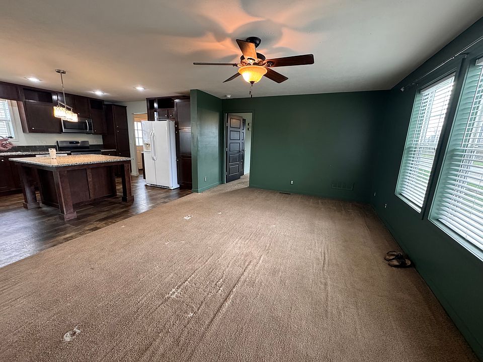 1st image of 4182 Rochester #469
