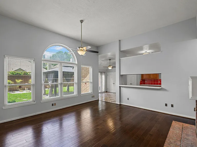 10331 Millridge North Dr — Photo 10