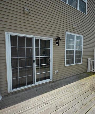 5th image of 323-1 S Parkway Dr