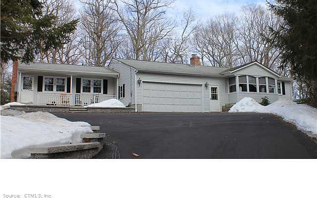 1st image of 20 Denler Dr