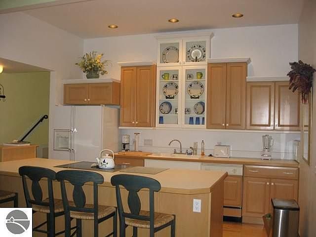 1st image of 121 N Bridge St #108
