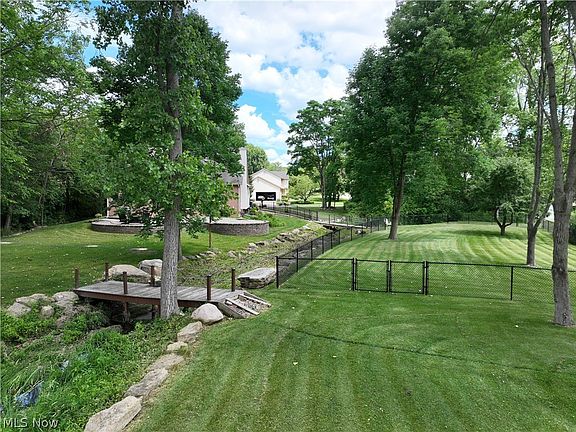 5th image of 6476 Harbor Dr NW