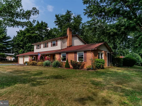 335 Wolfs Bridge Rd, Carlisle, PA 17013