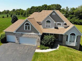 12864 Arboretum Dr, Belvidere, IL 61008
