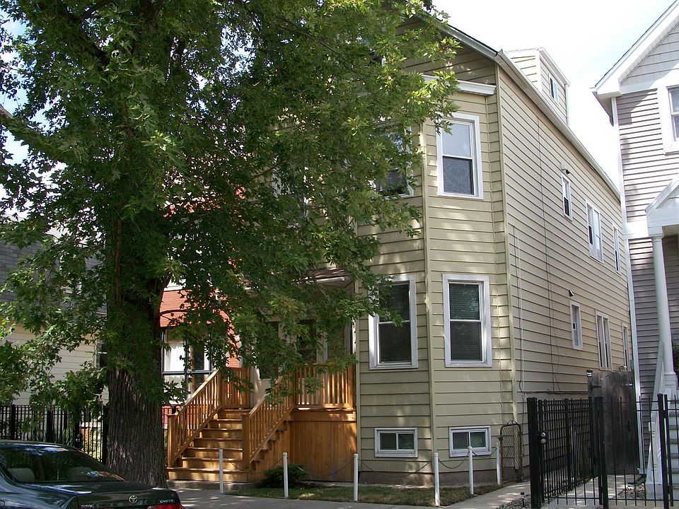 1st image of 1710 W Wellington Ave #1