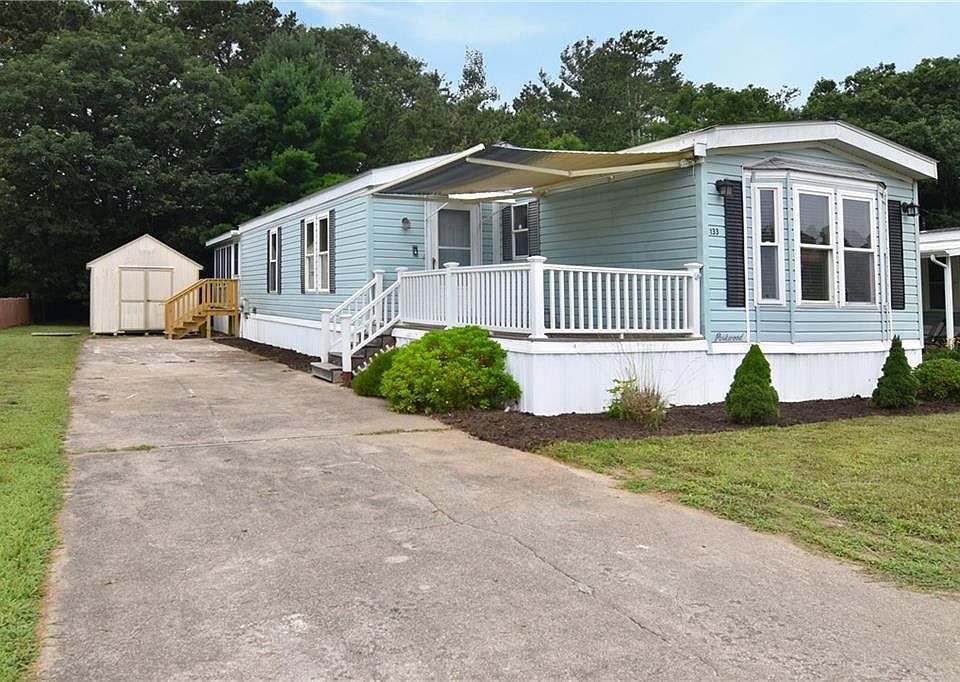 1st image of 133 Holiday Ct