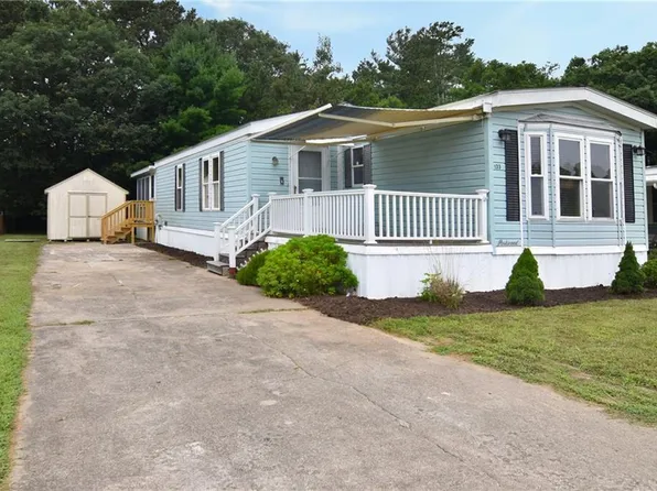 133 Holiday Ct, South Kingstown, RI 02879