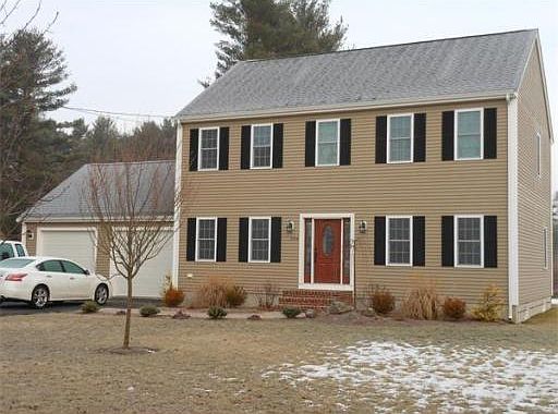 3rd image of 100 Meadowbrook Dr