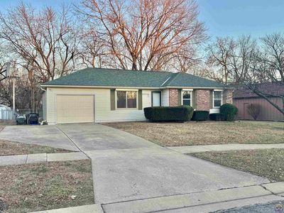 2806 SW Engler Ct, Topeka, KS, 66614