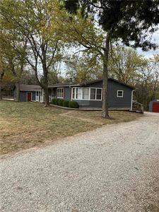 70 N Eagle Ln, Mound City, KS, 66056