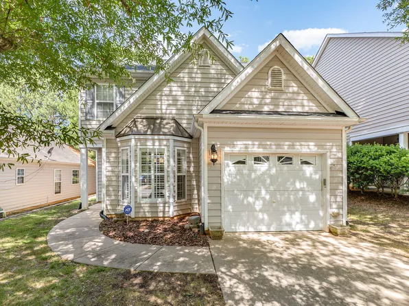 8411 Stone Mason Dr, Raleigh, NC 27613