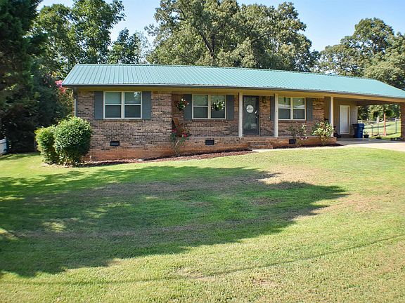 5th image of 51 Sundale Dr