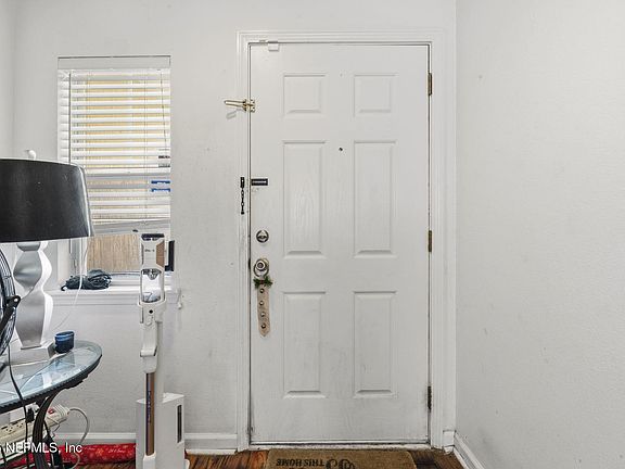 3rd image of 5908 BRICE Court