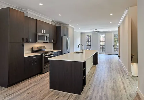 Floor plan 912