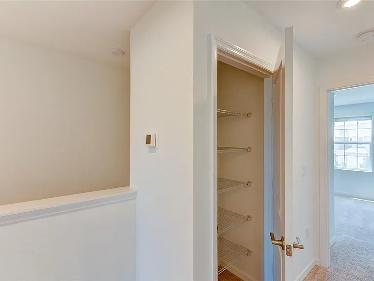 5744 Haven Ter — Photo 15