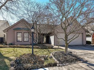10715 Chesapeake Dr S, Indianapolis, IN
