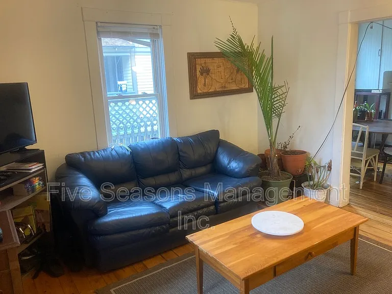 18-20 Hayward St #1 — Photo 10