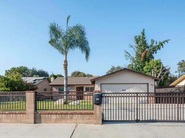 2610 Cleveland Way, Bakersfield, CA 93304