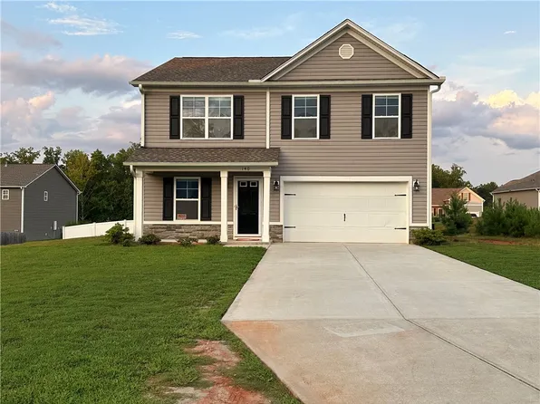 140 Sunny Point Loop, Central, SC 29630