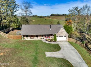 1239 Houston Springs Rd, Greenback, TN 37742