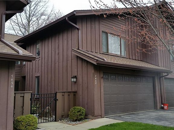 3rd image of 7432 Millrace Ln