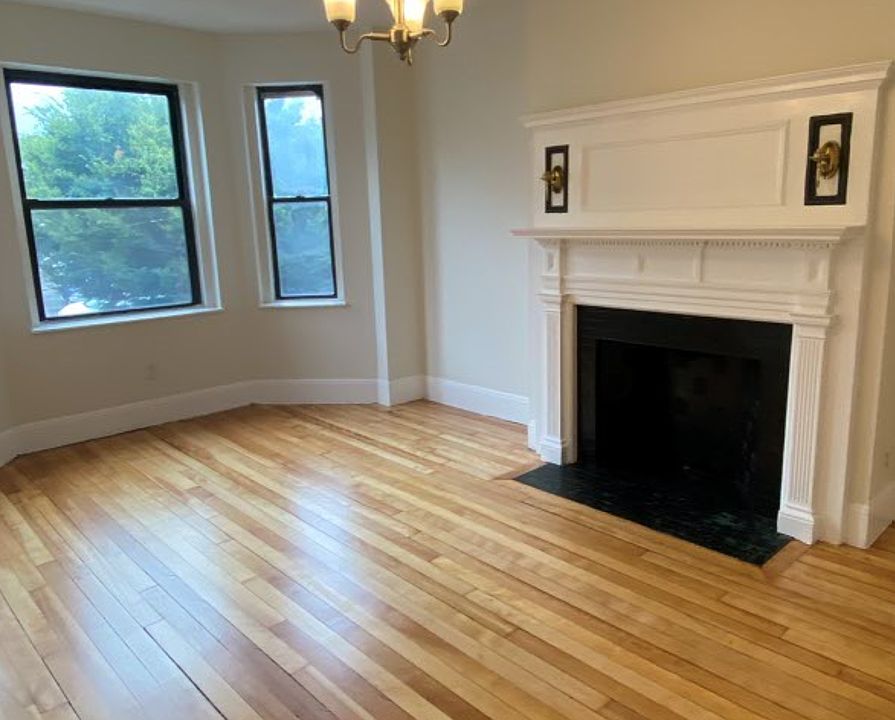 1st image of 10 Glenville Ave #2
