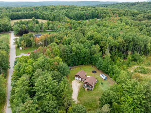 26 Hillside Drive, Turner, ME 04282