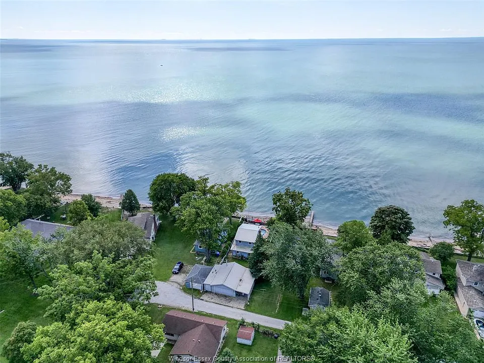 583 Pigeon Beach Rd
