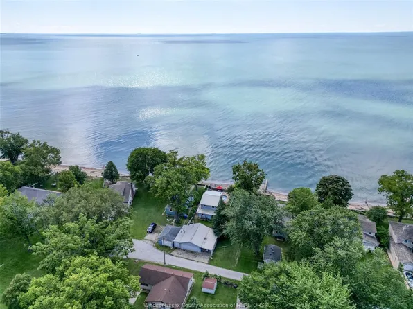 583 Pigeon Beach Rd, Essex, ON N0R 1G0
