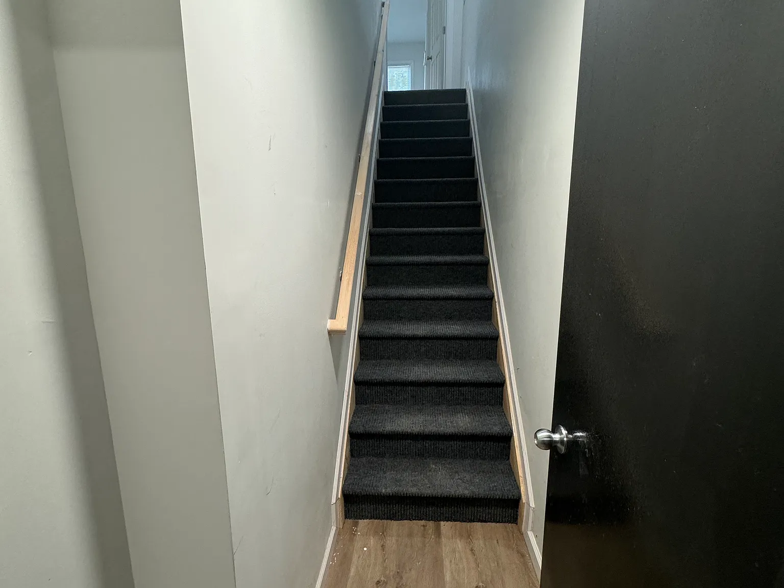2 bed, $1,300 — Photo 2