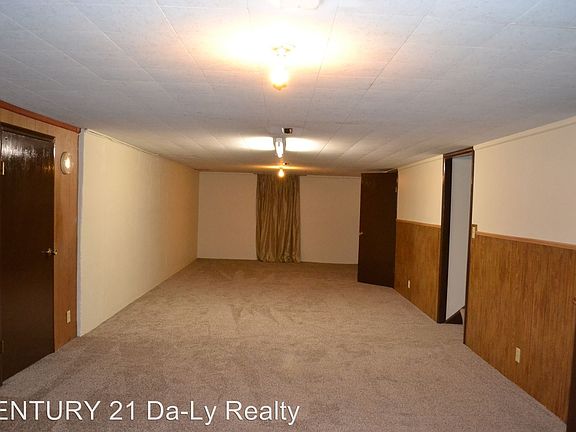 5th image of 2516 Del Monte Ave