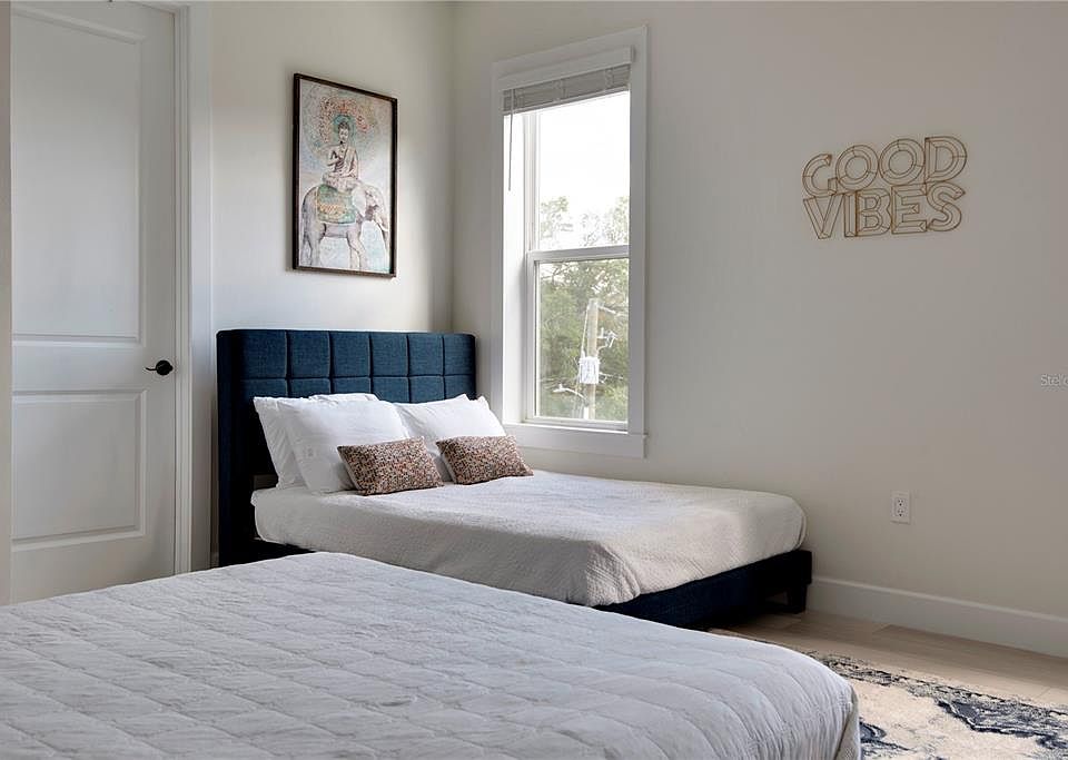 1st image of 4919 N Nebraska Ave #4919